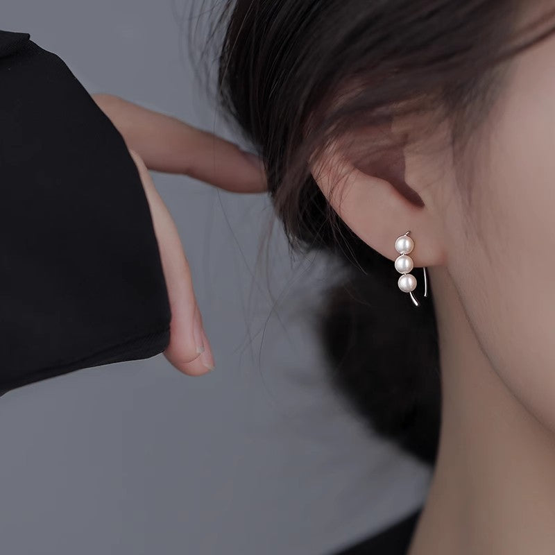 Hook Pearl Simplicity Stud Earrings For Women