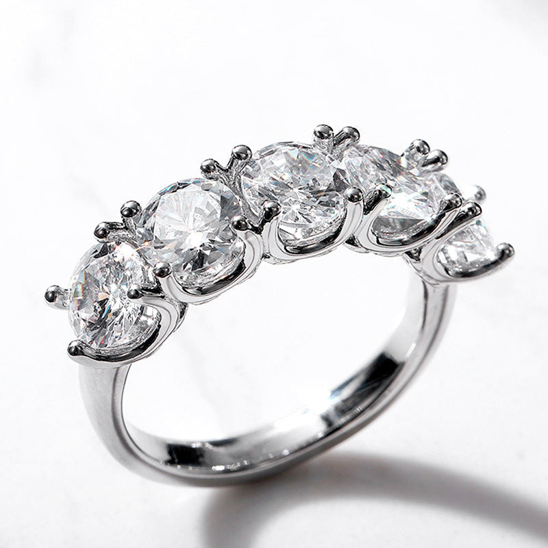 Round Diamond Zircon Ring