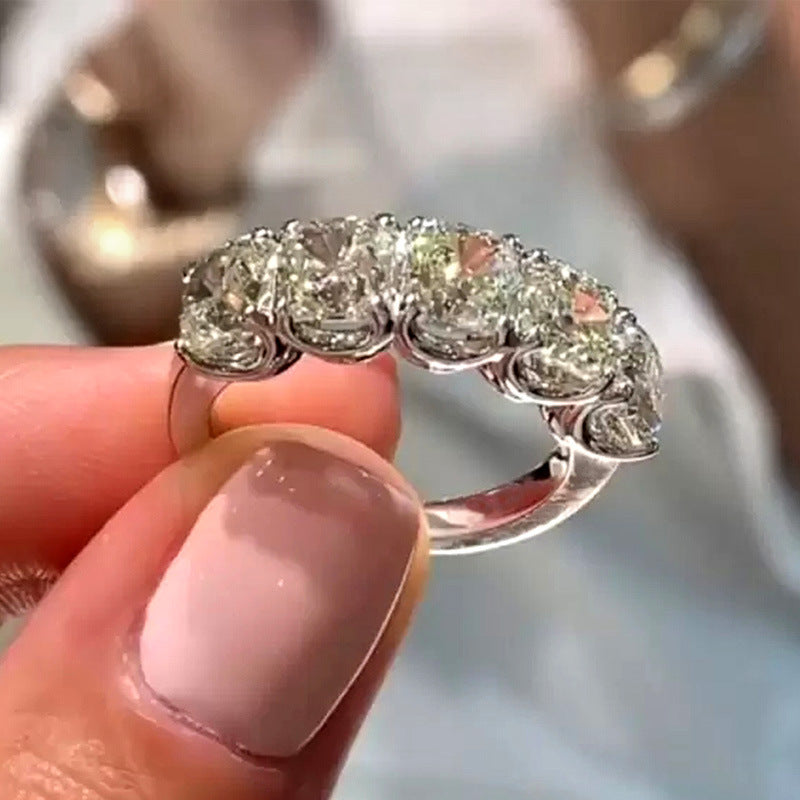 Round Diamond Zircon Ring